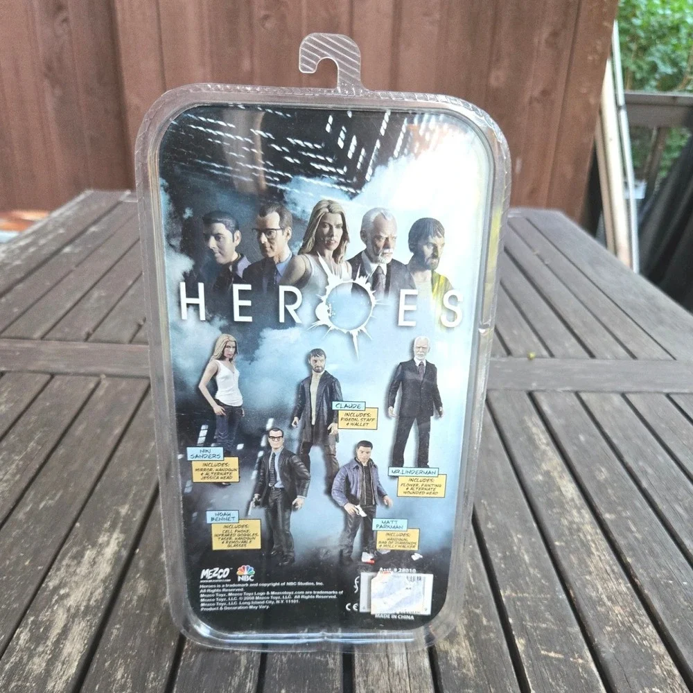 Vintage Mezco NBC Heroes Series 2 Matt Parkman & Molly Sealed Action Figure